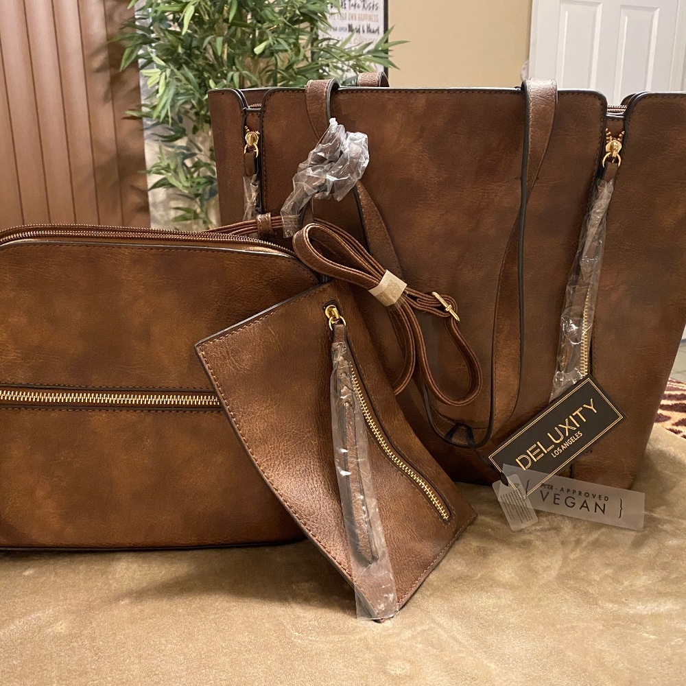 NEW!! 3 piece Vegan Tote handbag set